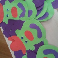 okul öncesınde kağit işler, duvar süsü ,davetiye kartları ,suluboya  çalişması (6641)