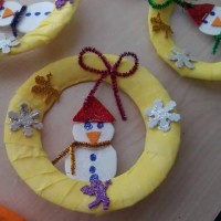 okul öncesınde kağit işler, duvar süsü ,davetiye kartları ,suluboya  çalişması (6728)