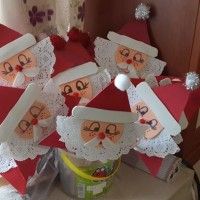 okul öncesınde kağit işler, duvar süsü ,davetiye kartları ,suluboya  çalişması (6739)