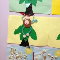 okul öncesınde kağit işler, duvar süsü ,davetiye kartları ,suluboya  çalişması (6818)