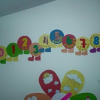 okul öncesınde kağit işler, duvar süsü ,davetiye kartları ,suluboya  çalişması (6838)