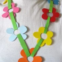 okul öncesınde kağit işler, duvar süsü ,davetiye kartları ,suluboya  çalişması (6840)