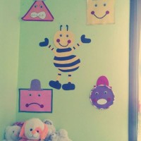 okul öncesınde kağit işler, duvar süsü ,davetiye kartları ,suluboya  çalişması (6846)