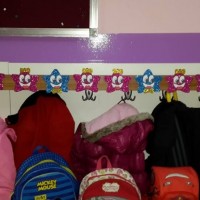 okul öncesınde kağit işler, duvar süsü ,davetiye kartları ,suluboya  çalişması (6899)