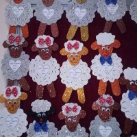 okul öncesınde kağit işler, duvar süsü ,davetiye kartları ,suluboya  çalişması (6902)