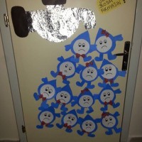 okul öncesınde kağit işler, duvar süsü ,davetiye kartları ,suluboya  çalişması (6931)