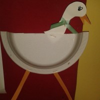 okul öncesınde kağit işler, duvar süsü ,davetiye kartları ,suluboya  çalişması (6940)