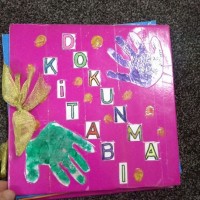 okul öncesınde kağit işler, duvar süsü ,davetiye kartları ,suluboya  çalişması (6941)