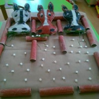 okul öncesınde kağit işler, duvar süsü ,davetiye kartları ,suluboya  çalişması (6998)