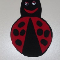 okul öncesınde kağit işler, duvar süsü ,davetiye kartları ,suluboya  çalişması (7001)