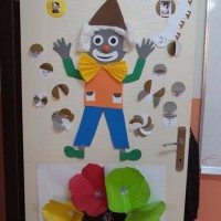 okul öncesınde kağit işler, duvar süsü ,davetiye kartları ,suluboya  çalişması (7014)