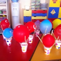 okul öncesınde kağit işler, duvar süsü ,davetiye kartları ,suluboya  çalişması (7066)