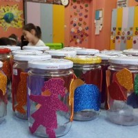 okul öncesınde kağit işler, duvar süsü ,davetiye kartları ,suluboya  çalişması (7068)