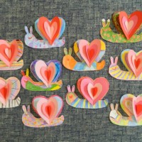 sanat etkınlığı ,boyama çalişması ,artık materyal (231)