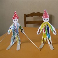 sanat etkınlığı ,boyama çalişması ,artık materyal (433)