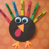 sanat etkınlığı ,boyama çalişması ,artık materyal (456)