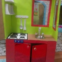 sanat etkınlığı ,boyama çalişması ,artık materyal (557)