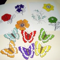 sanat etkınlığı ,boyama çalişması ,artık materyal (637)