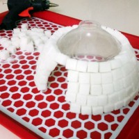 sanat etkınlığı ,boyama çalişması ,artık materyal (653)