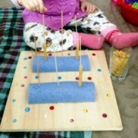 sanat etkınlığı ,boyama çalişması ,artık materyal (658)