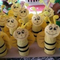 Artık Materyaller,Proje Çalişması, Sınıf Süsleme ,Kapı Süsü, Sayı Birleştirme,Arı Çalişması ,Balık  ,Kuş ,Baykuş,Maymun ,Kurbağa  Çalişması(1340)