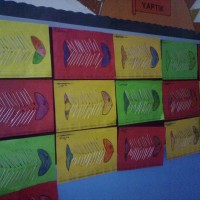 Artık Materyaller,Proje Çalişması, Sınıf Süsleme ,Kapı Süsü, Sayı Birleştirme,Arı Çalişması ,Balık  ,Kuş ,Baykuş,Maymun ,Kurbağa  Çalişması(1570)