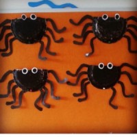 Artık Materyaller,Proje Çalişması, Sınıf Süsleme ,Kapı Süsü, Sayı Birleştirme,Arı Çalişması ,Balık  ,Kuş ,Baykuş,Maymun ,Kurbağa  Çalişması(1986)