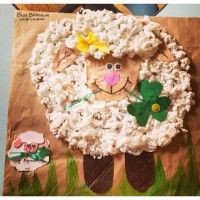 Artık Materyaller,Proje Çalişması, Sınıf Süsleme ,Kapı Süsü, Sayı Birleştirme,Arı Çalişması ,Balık  ,Kuş ,Baykuş,Maymun ,Kurbağa  Çalişması(2071)