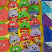 okul öncesinde boyma çalişması ve sanat etkinliği  (302)