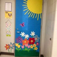 okul öncesinde boyma çalişması ve sanat etkinliği  (440)